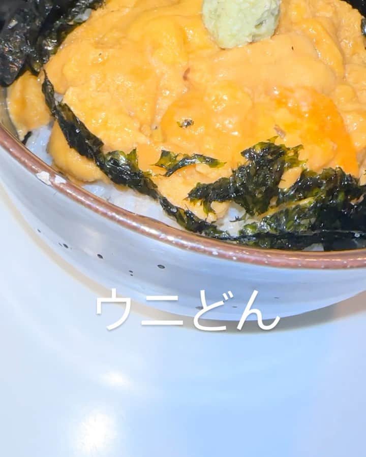 ユン・ヘジンのインスタグラム：「요즘 해 먹는거.. 핵더위에 밥맛 없어도 잘들 챙겨드소 486!! #유네지니밥상」