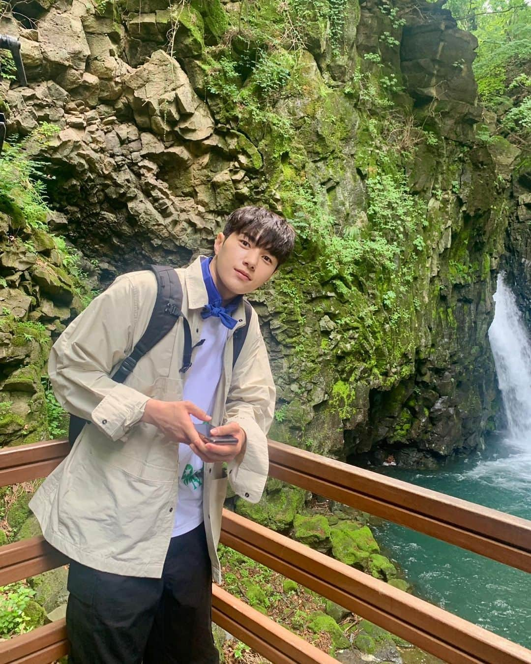 エルさんのインスタグラム写真 - (エルInstagram)「#넘버스  #장호우  #김명수 입니다. 넘버스를 떠나 보내며. 어떻게 하면 회계사라는  우리 드라마에 관련해서  좀 더 쉽게 접근 할 수 있을까? 하며  많이 고민한 작품입니다. 아쉬운 점도 있지만  그래도 배우,스탭분들 모두 함께 힘을 합쳐  좋은 작품을 만들기 위해  정말 열심히 촬영했습니다. 전역 후 첫 작품인 만큼  저에게 있어 장호우..  우리 호우는 정말 기억에 남을 것 같습니다. 국내 최초 회계사 드라마 <넘버스> 시청해주신 시청자분들  다시 한 번 정말 감사드립니다.」7月30日 10時56分 - kim_msl