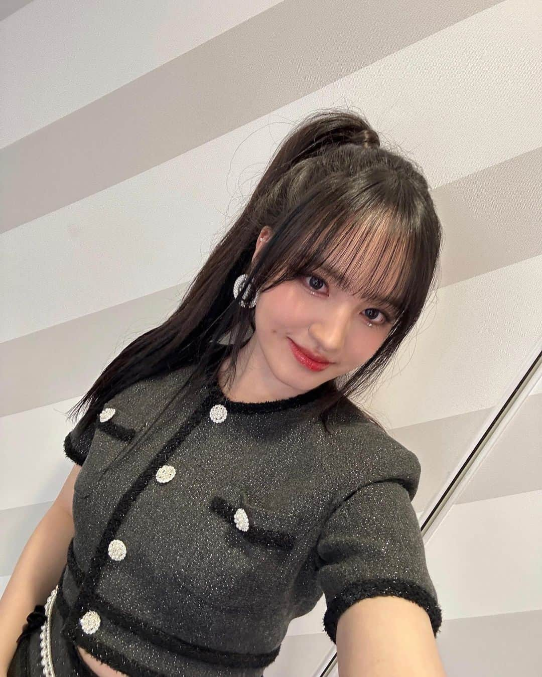 IVEさんのインスタグラム写真 - (IVEInstagram)「🇪🇸❤️💛❤️🇪🇸  #IVE #아이브 #アイヴ  #LIZ #리즈 #リズ」7月30日 11時06分 - ivestarship