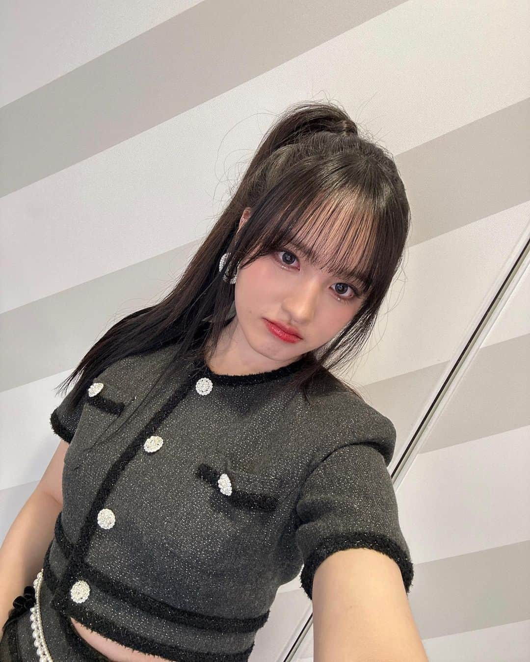 IVEさんのインスタグラム写真 - (IVEInstagram)「🇪🇸❤️💛❤️🇪🇸  #IVE #아이브 #アイヴ  #LIZ #리즈 #リズ」7月30日 11時06分 - ivestarship