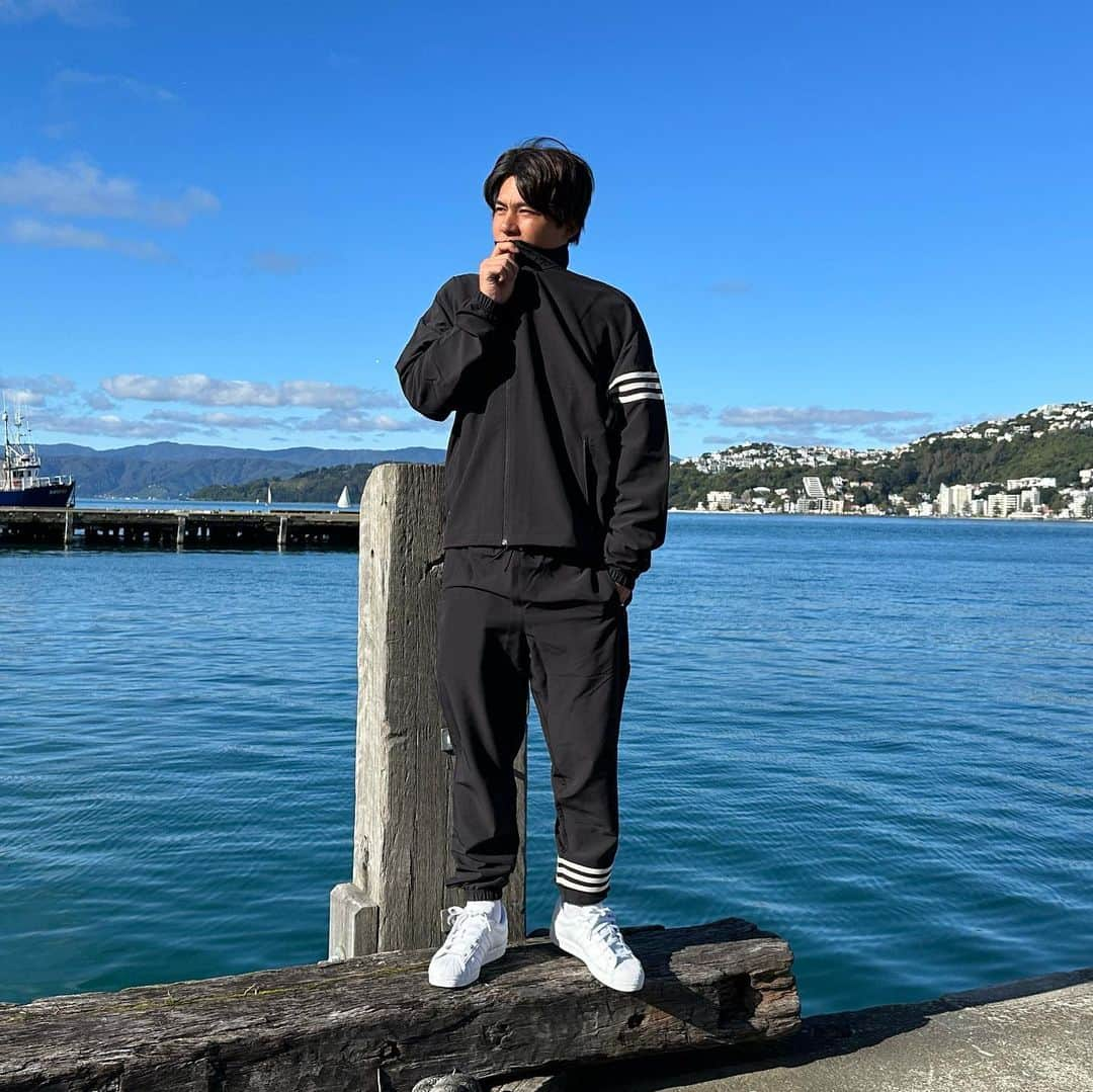 けーごのインスタグラム：「. ニュージーランド🇳🇿 寒いけどいいとこすぎる！  #adidas#アディダス  #newzealand #ニュージーランド #ウェリントン #アディダス女子ワールドカップツアー」