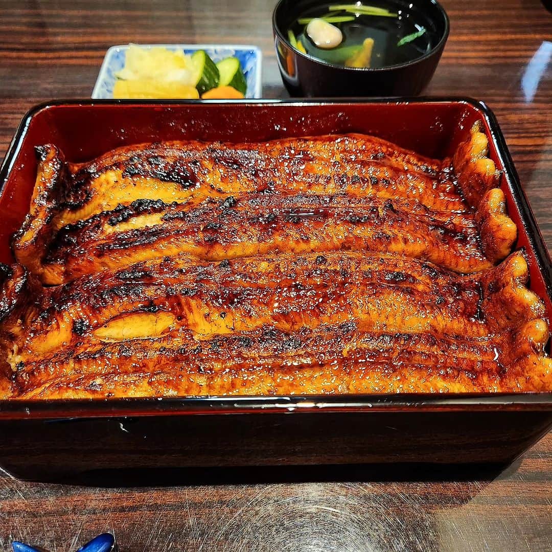 ミスター黒猫（黒猫仙人）のグルメインスタ