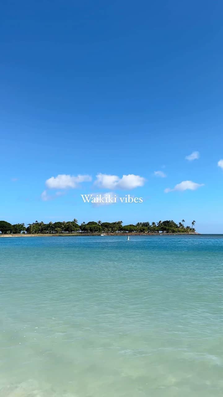 政岡まなみのインスタグラム：「Waikikiiiiiiiii 🏝️  #waikiki #beach #summer #july2023 #familytrip」