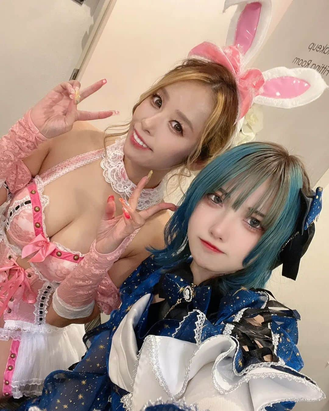 ようようさんのインスタグラム写真 - (ようようInstagram)「おともだちのアイドルまりえちゃんは42さい！⁡✨⁡⁡ ⁡何歳でも夢は叶えられるし、⁡夢は見ていたいなと思う🌈🌈⁡ ⁡ 今日もひとつ夢が叶う日☀️⁡ ⁡⁡ ⁡⁡ ⁡⁡ ⁡⁡ ⁡⁡ ⁡⁡ ⁡⁡⁡ ⁡⁡ ⁡⁡ ⁡⁡ ⁡⁡⁡#ようようさん #アイドル  #レースクイーン #撮影会モデル #フォロワー募集中 #関西モデル  #Japanesegirl #followme #model #racequeen #instagood  #instalove #いいね返し #カメラマンさんと繋がりたい #被写体モデル #glamor #gravure  #instadaily #bannygirl #バニーちゃん #バニーガール #美胸 #谷間フェチ #ギャル #ズッ友 #何歳からでも遅くない」7月30日 12時12分 - yoyochan_ranchan