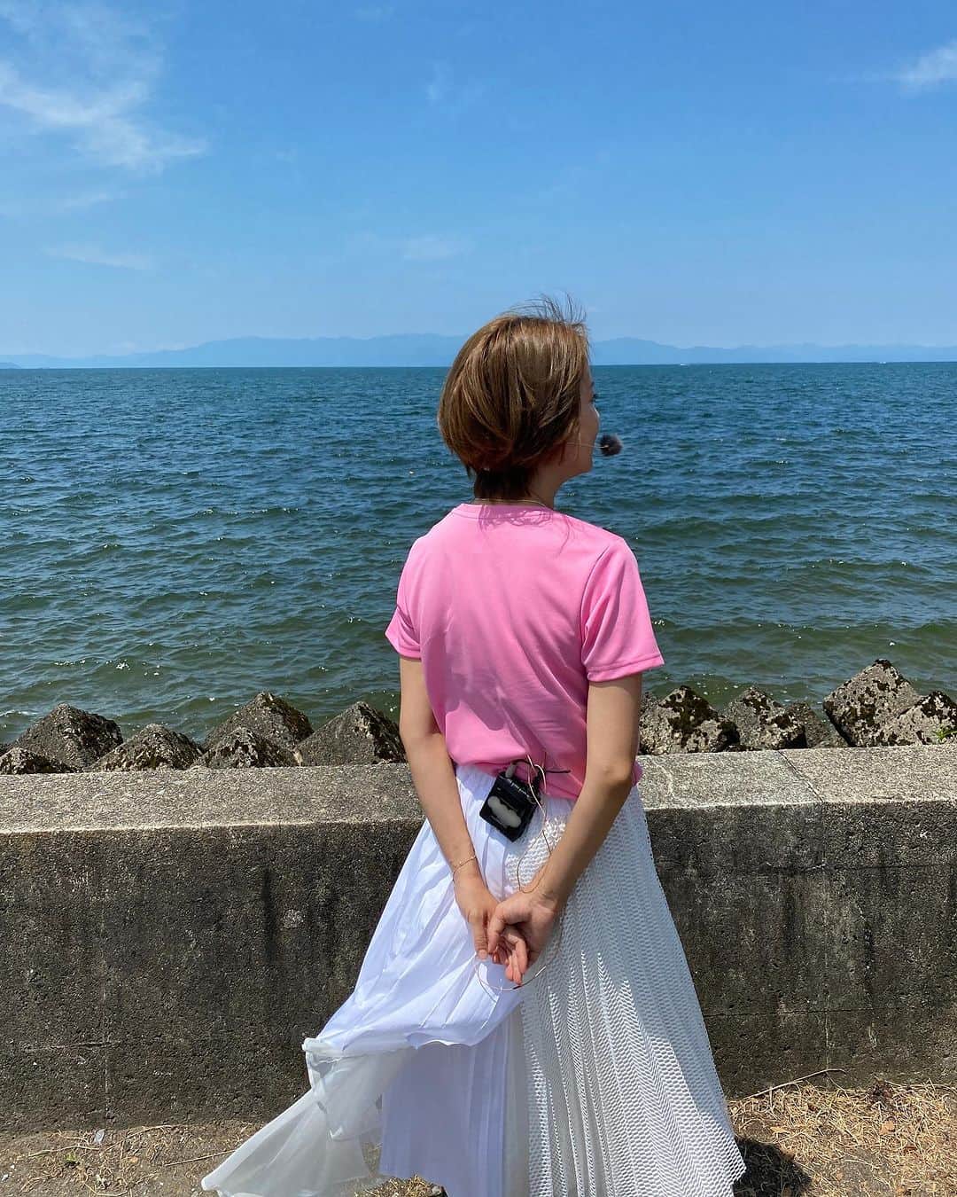 鈴木亜美さんのインスタグラム写真 - (鈴木亜美Instagram)「とある番組の収録☀️  #景色がきれいすぎる #でも暑すぎる #日焼け対策しないと #熱中症にも気をつけましょうね」7月30日 13時12分 - amiamisuzuki
