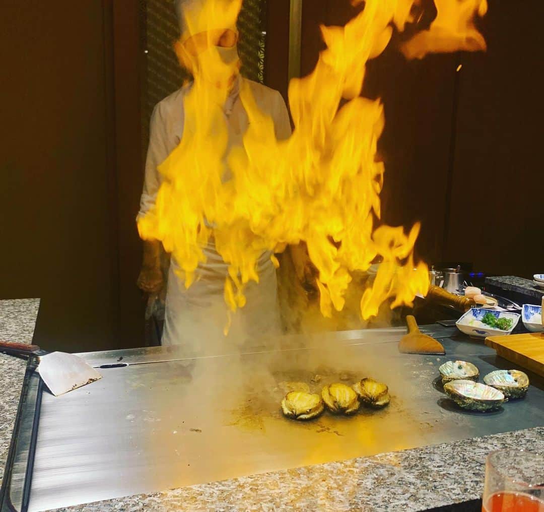たすくこまさんのインスタグラム写真 - (たすくこまInstagram)「妹と鉄板焼き食べてきた！  #すていき小次郎」7月30日 13時28分 - tasukukoma