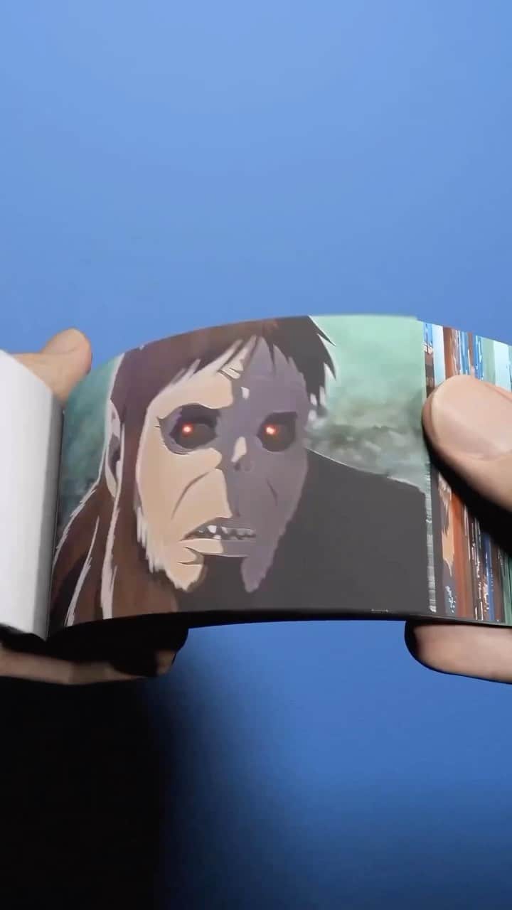 StreetArtGlobeのインスタグラム：「This flip book is amazing 🤯」