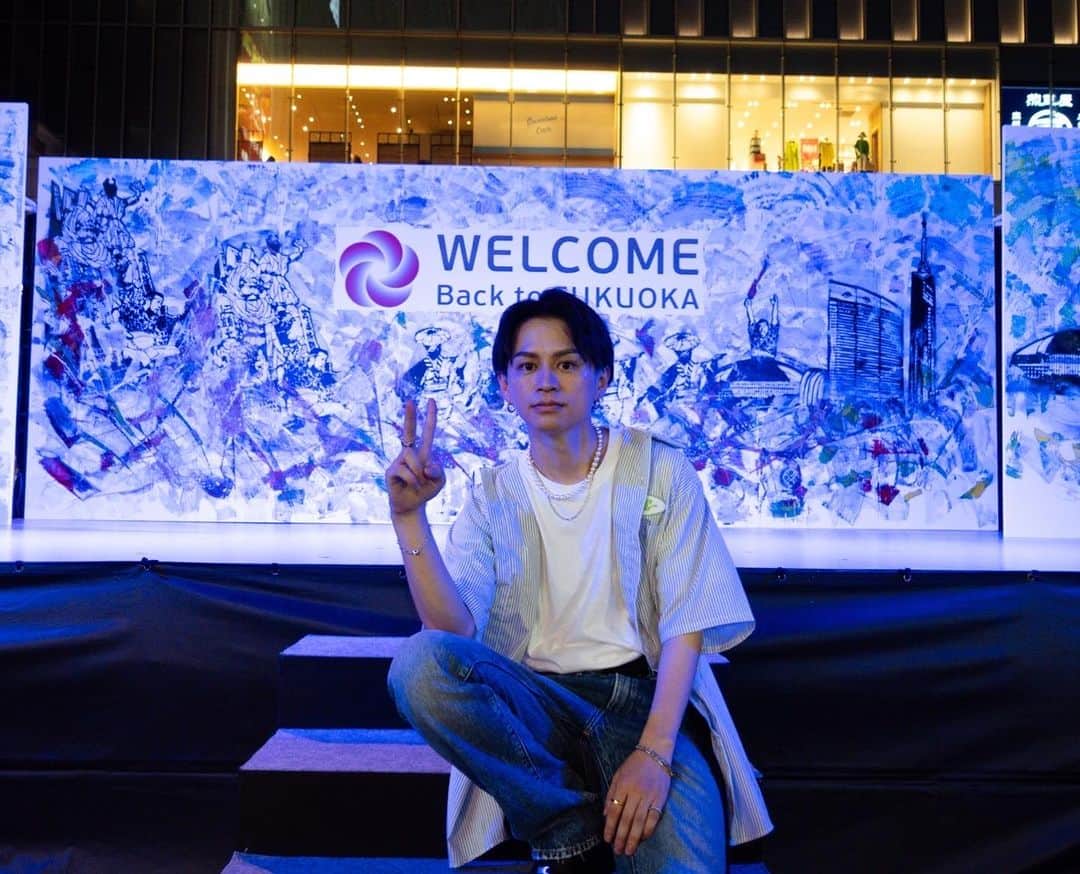 中垣悟のインスタグラム：「世界水泳2023 博多駅前広場イベントにて日曜トリのライブをさせて頂きました🖖🏻 足を運んで下さった皆様ありがとうございました！ また来てくださいね！」