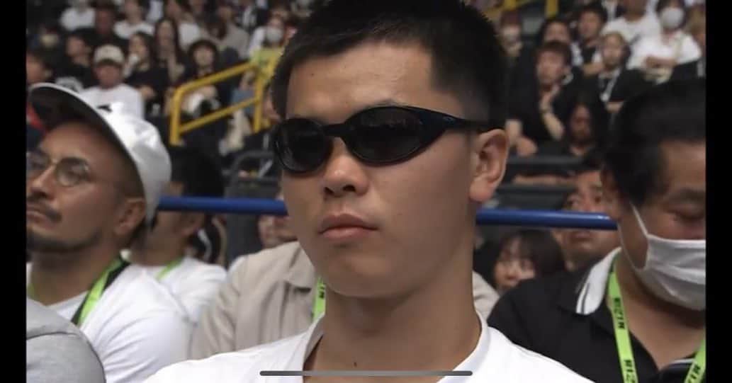 のインスタグラム：「映り込み #超rizin2  #那須川天心 #今成夢人」