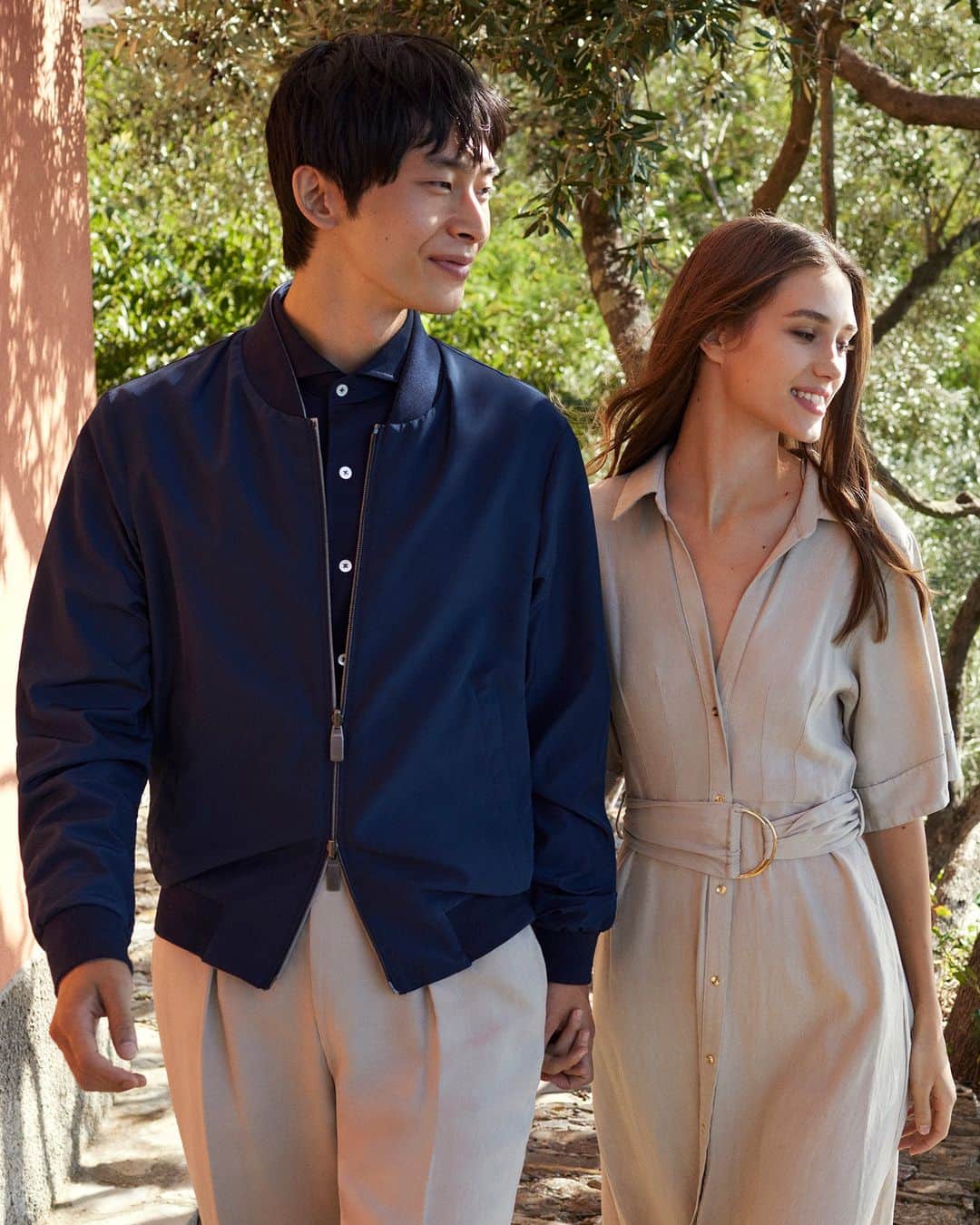 カナーリのインスタグラム：「Elevate your style and make a statement wherever the summer breeze takes you. #Canali1934 #CanaliSS23 #InnerBeauty #MadeInItaly」