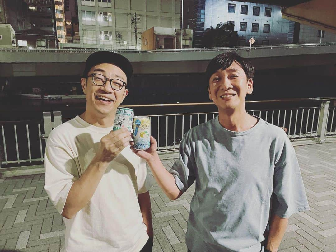 角田晃広さんのインスタグラム写真 - (角田晃広Instagram)「大阪公演終了しました！ 4日間6公演、ありがとうございました。大阪を満喫させていただきました。楽しかったー。  昨日の『THE CONTE』『ノッキンオン・ロックドドア』見逃した方は、是非TVerで！  次は福岡です。よろしくお願いします。  #東京03 #寄り添って割食って #theconte #ノキドア」7月30日 16時44分 - akihiro_kakuta