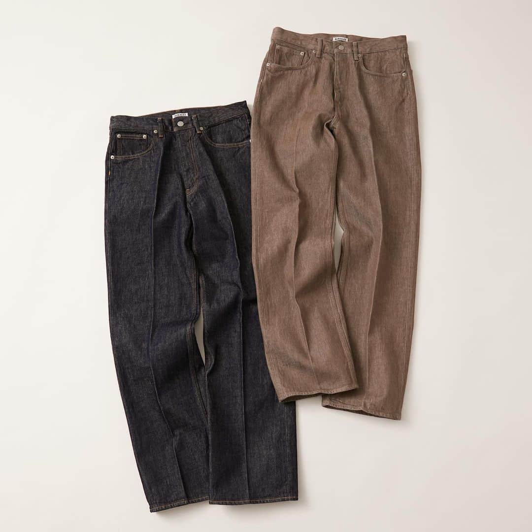 のインスタグラム：「【RECOMMEND ITEM for HOMME】 大人気のAURALEEより、定番のデニムやウールチェックシャツなど23AWアイテムが入荷。  No.1 HARD TWIST DENIM 5P PANTS PRICE：¥29,700(tax in) SIZE：28/30/32  No.2 HARD TWIST BROWN DENIM 5P PANTS PRICE：¥29,700(tax in) SIZE：28/30/32  No.3 SUPER LIGHT WOOL CHECK SHIRT PRICE：¥44,000 (tax in) SIZE：3/4/5  ※一部店舗のみのお取り扱いとなりますので、詳細につきましては、お近くの店舗までお問い合わせください。  @adametrope @jadorejunonline  @adametropehomme #adametrope #adametropehomme #jadorejunonline #2023  #autumn #winter  #デニム #シャツ #auralee #オーラリー」