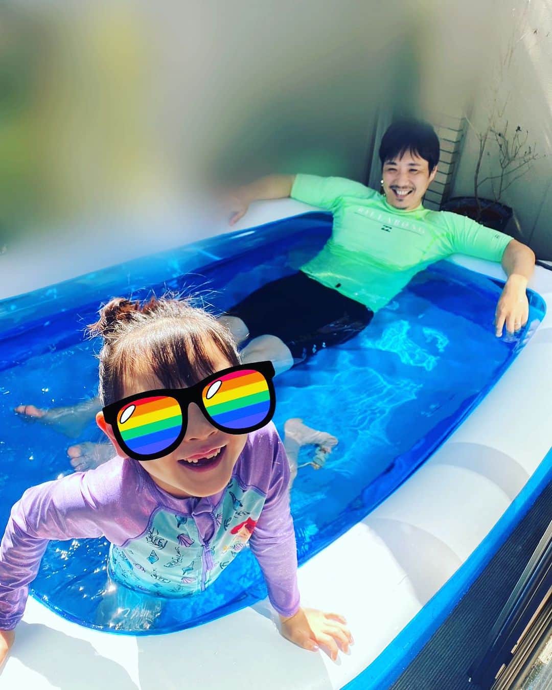 藤原一裕のインスタグラム：「お姉ちゃんもご機嫌でなにより😊  #長女 #6歳」