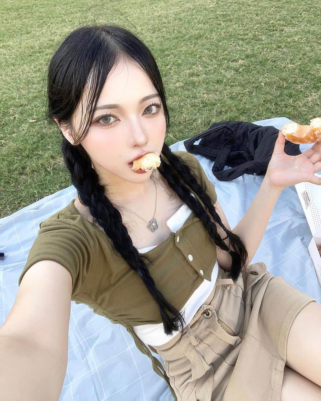 葉月ひまりのインスタグラム：「Nice picnic day*୨୧⑅」