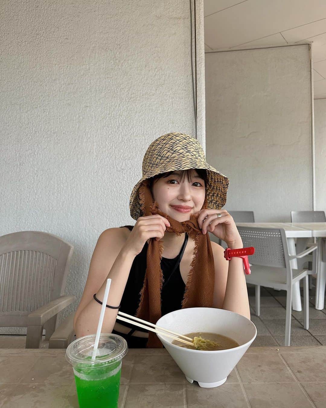 るっこのインスタグラム：「👒🍧🏊🏻♡」