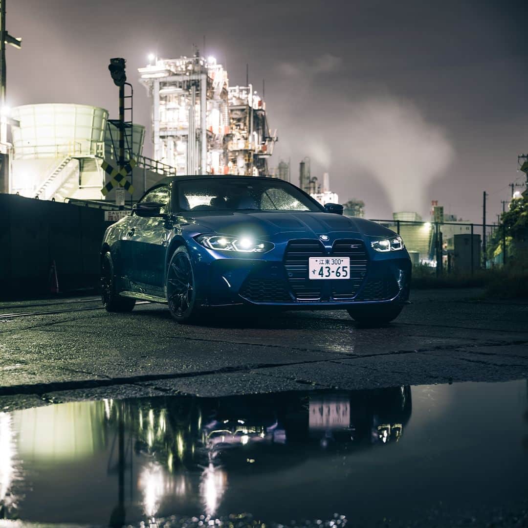 BMW Japanさんのインスタグラム写真 - (BMW JapanInstagram)「BMW Midnight  Cruising. THE M4 闇夜に浮かび上がるその姿は、 観るものを圧倒する。  #BMW #駆けぬける歓び #BMWJapan #THEM4 #midnightcruising #BMWM #BMWgram #bimmer #BMWlove #BMWlife #BMWRAIN  *特別な許可を得て撮影しています。」7月30日 19時00分 - bmwjapan