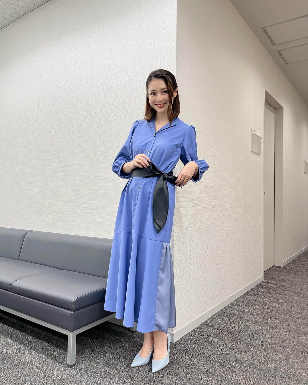 住田紗里のインスタグラム：「先週の水曜日と木曜日の衣装です☀️  ワンピース RAW FUDGE（@rawfudge_official）  トップス Sirin（@sirin_jp）  パンツ DRESSLAVE（@dresslaveofficial）  #グッドモーニング#衣装#rawfudge#sirin#dresslave#テレビ朝日#テレ朝#テレビ朝日アナウンサー#アナウンサー#住田紗里」