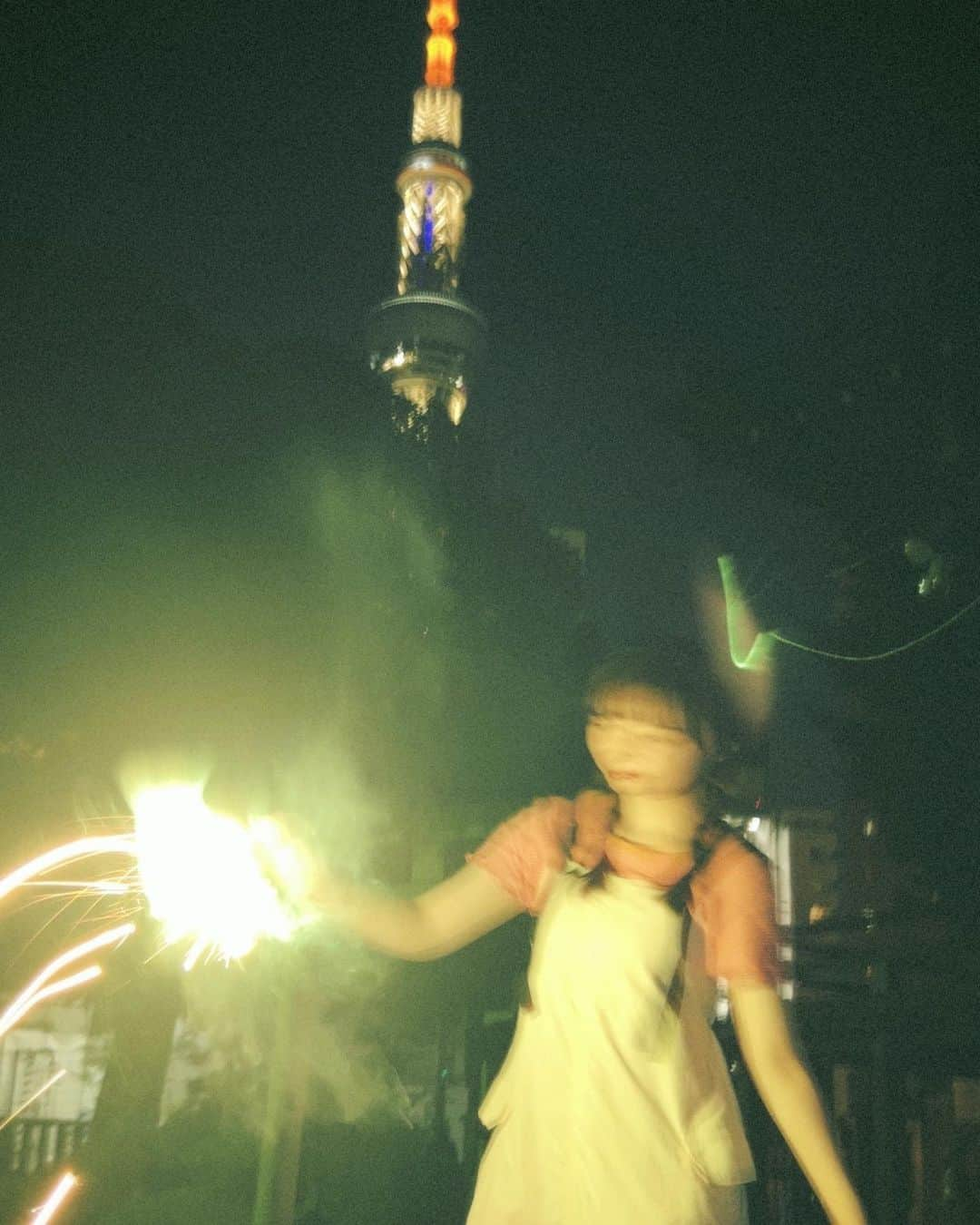 吉田伶香さんのインスタグラム写真 - (吉田伶香Instagram)「🎆🧨」7月30日 19時52分 - ryoka_0405