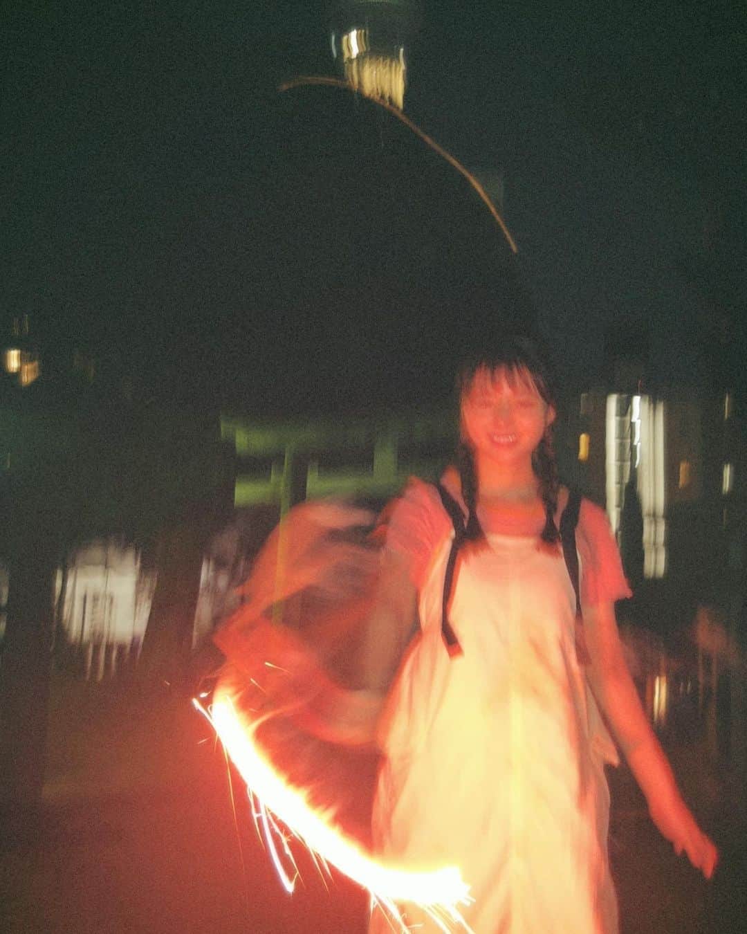 吉田伶香さんのインスタグラム写真 - (吉田伶香Instagram)「🎆🧨」7月30日 19時52分 - ryoka_0405