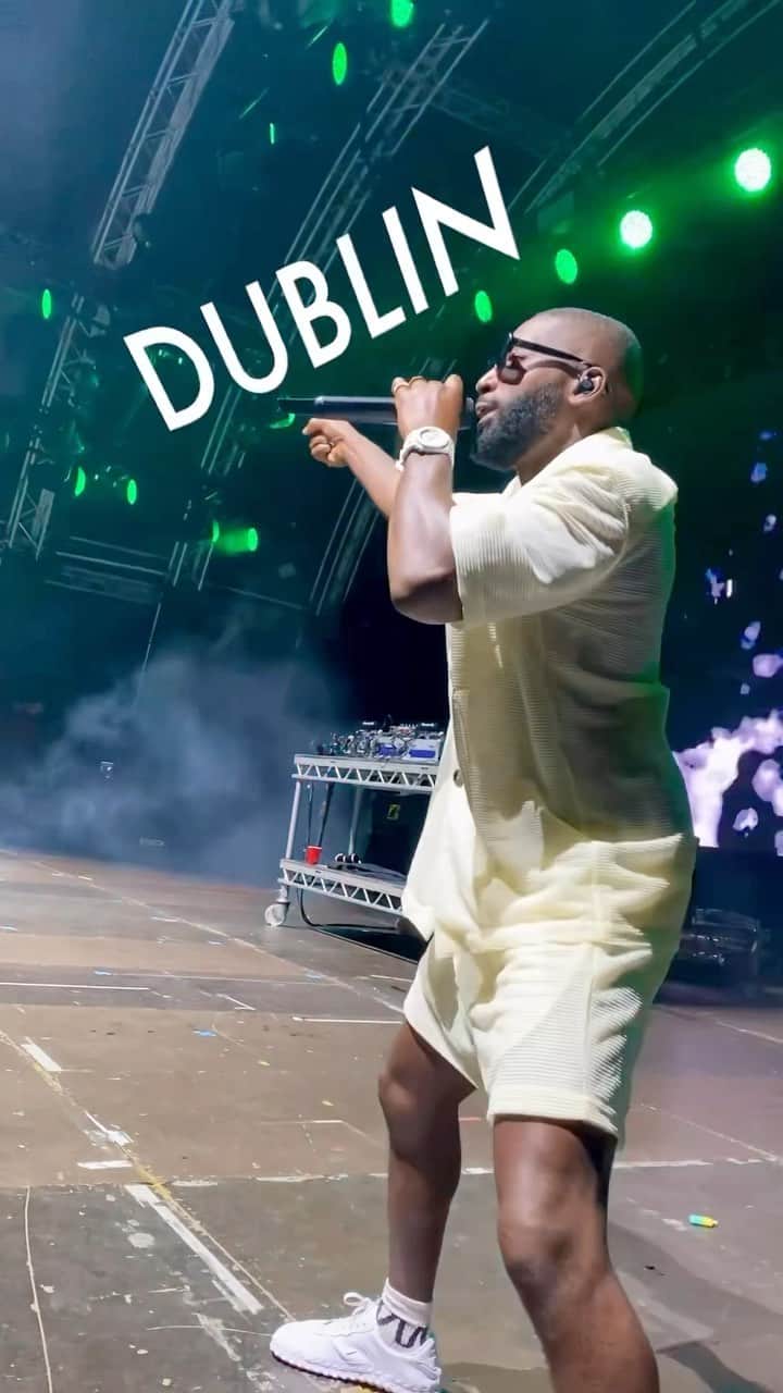 タイニー・テンパーのインスタグラム：「Dublin we missed you.🍀 Live on the harbour was madness.. ENERGY! Until next time. 💫」