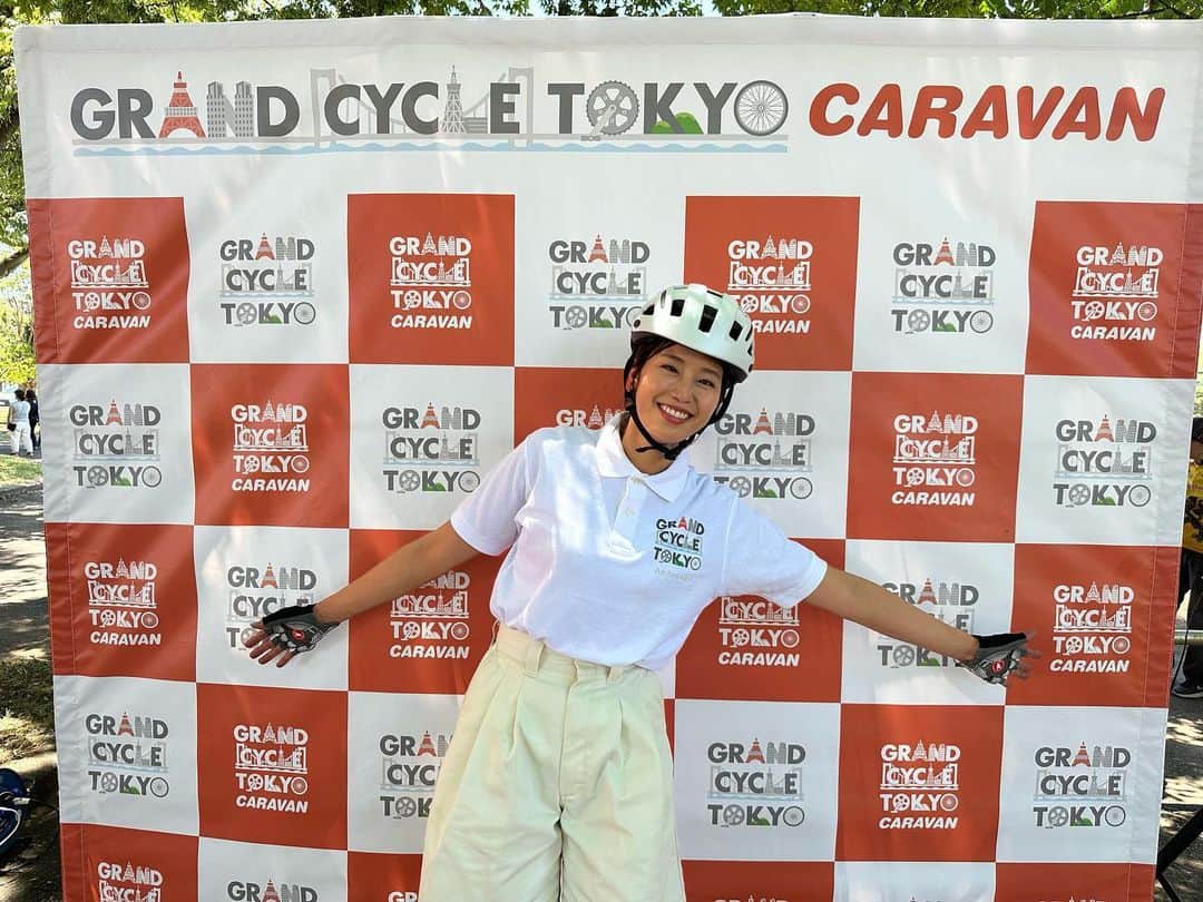 稲村亜美さんのインスタグラム写真 - (稲村亜美Instagram)「改めまして GRAND CYCLE TOKYOアンバサダーに就任しました😉 １１月２３日レインボーライド、 １２月２、３日THE ROAD RACE TOKYO開催を  応援していきます！  そして今日は アンバサダー初のお仕事で子ども自転車教室をお手伝いしてきました！初めて自転車に乗れる瞬間に立ち合わせてもらって幸せでした😆 #GRANDCYCLETOKYO  #自転車教室」7月30日 20時39分 - inamura_ami