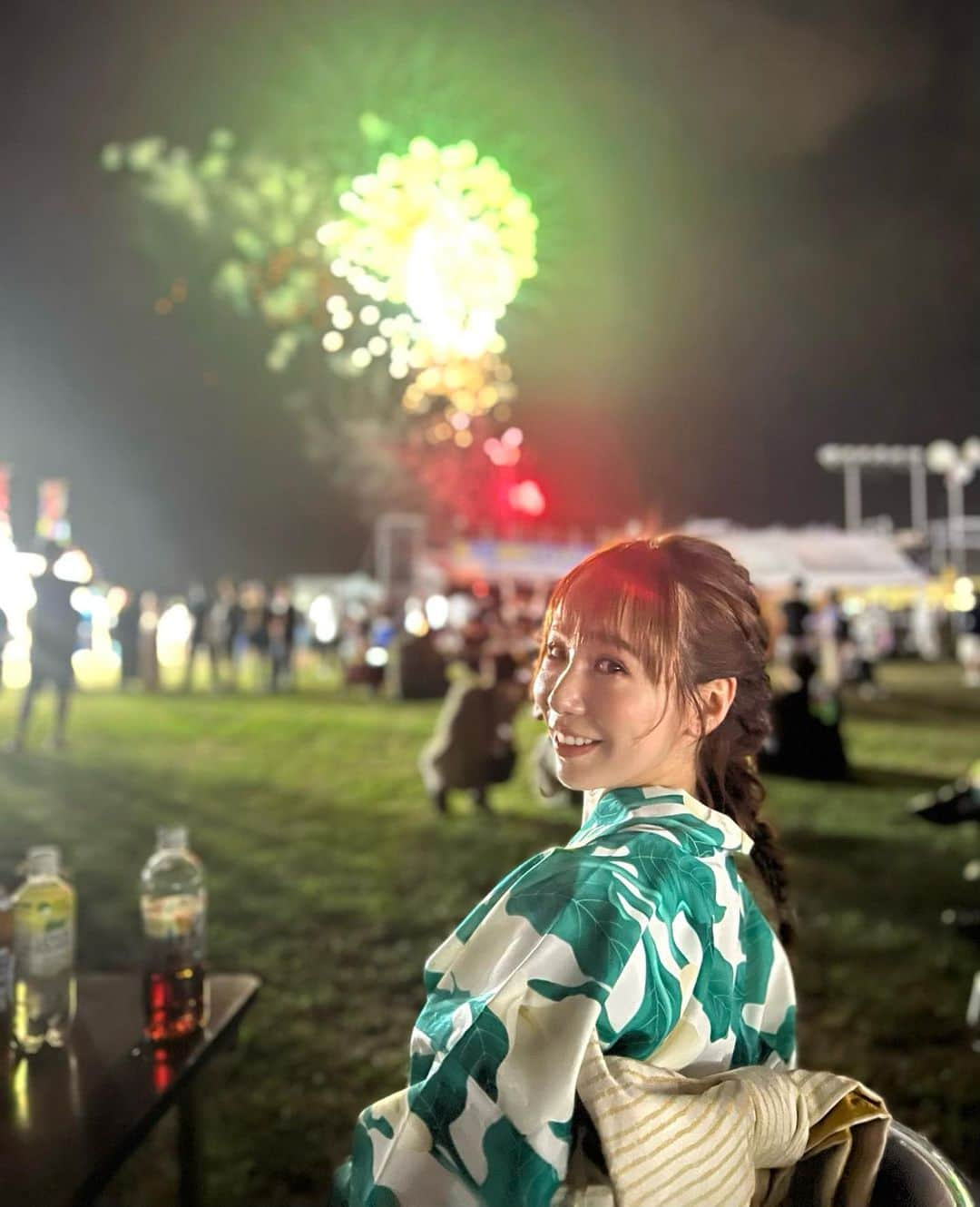 島川未有さんのインスタグラム写真 - (島川未有Instagram)「吉野川フェスティバル。 BBQしながらの花火🎆、ステージのパフォーマンス、最高でした✨✨ 夏を大満喫しています😎 遊ぶぞー🫶  #吉野川フェスティバル#吉野川フェスティバル2023#徳島#徳島イベント」7月30日 21時24分 - miyu_shimakawa