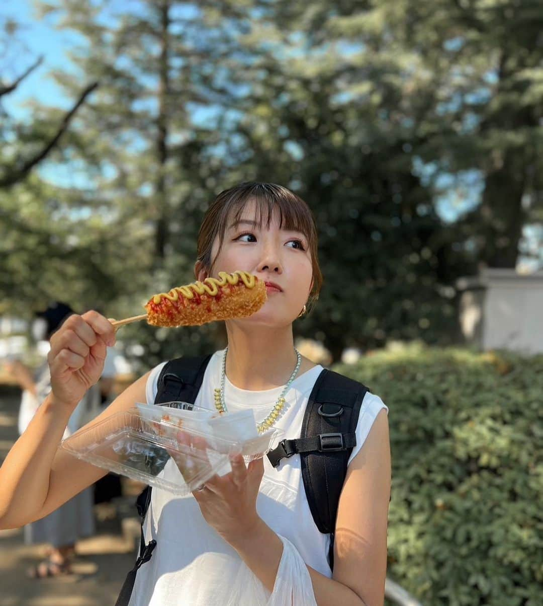 徳永千奈美さんのインスタグラム写真 - (徳永千奈美Instagram)「ここ最近の暑さ＋息子のお昼寝が2回から1回に生活スケジュールが変わり最初は慣れず、なんとなく体調もメンタルもダウン気味だった数日🫠  週末は気分転換にお祭りに行ったり、少しの時間だけどお友達に会ったりしました☺️  盆踊りとかも行きたいけど、この暑さも息子がまだ早寝なので今年はお預け! 来年は屋台とかも一緒に食べれるといいなぁ〜👶🏽🫶  ここ数日、本当に尋常じゃない暑さですが皆さん体調は大丈夫ですか??  夜寝る時もエアコンつけたり、水分、梅干し補給してくださいね！  #赤ちゃんのいる生活  #母ちゃんちょっぴり #おつかれモード #明日から月曜日 #気合い #きあい #キアイ #kiai」7月30日 21時37分 - chinami.tokunaga