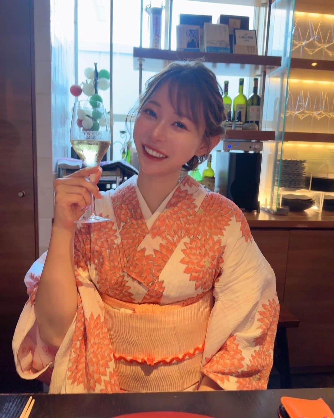 karen okajimaのインスタグラム：「クラッティーニさん🇮🇹💕  今回も美味しかったです💓 今回のパスタはウニクリームパスタにした🍝 最強です🤩👌✨✨また行くー🤤  #クラッティーニ #kurattini #北新地グル#グルメ岡島 #着物 #着物女子」