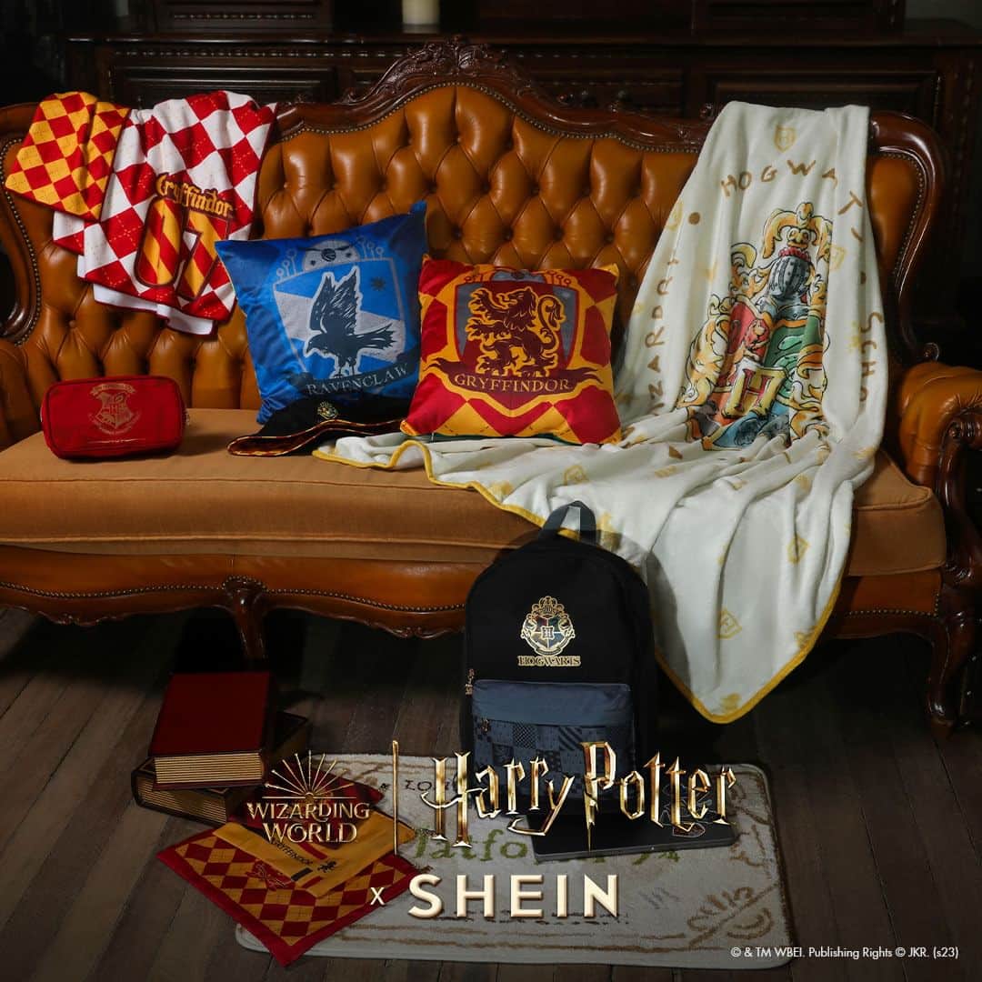 SHEINのインスタグラム：「Prep Enchantment: Experience the magic of fashion with our Harry Potter collaboration!  🔎17970538 18062854 17970964 17926176 18129676 17926194 18055213 17926202 17926169 17926184 17970981 17970985  #HarryPotterxSHEIN #HarryPotter #SHEINCollabs #SHEIN」