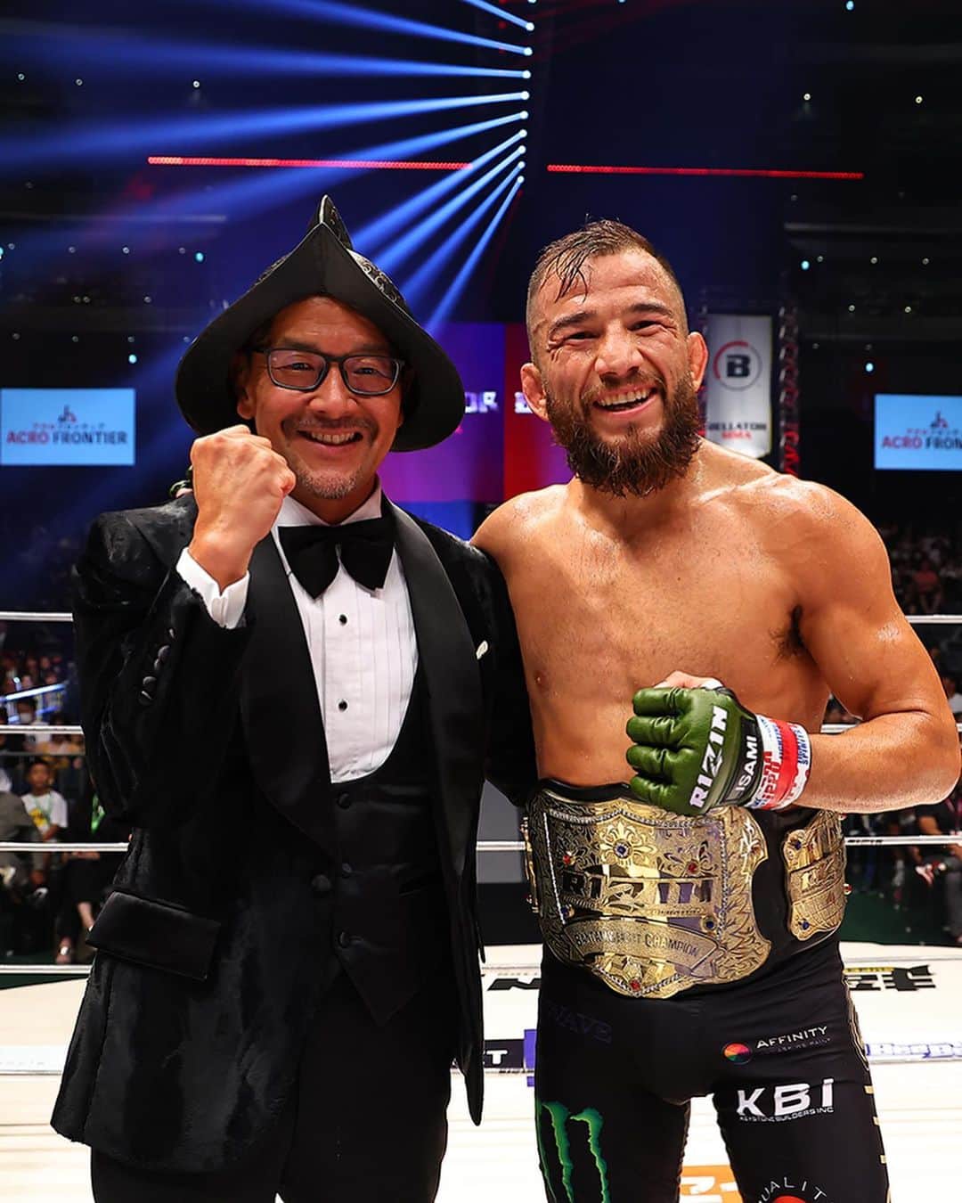 RIZIN FF OFFICIALさんのインスタグラム写真 - (RIZIN FF OFFICIALInstagram)「Well done champ! 👏  Proud to see @jarchmma flying the flag for Bellator MMA and becoming the first American fighter to win a @rizin_pr world title.   #SuperRIZIN2 #BellatorXRizin」7月30日 21時35分 - rizin_pr
