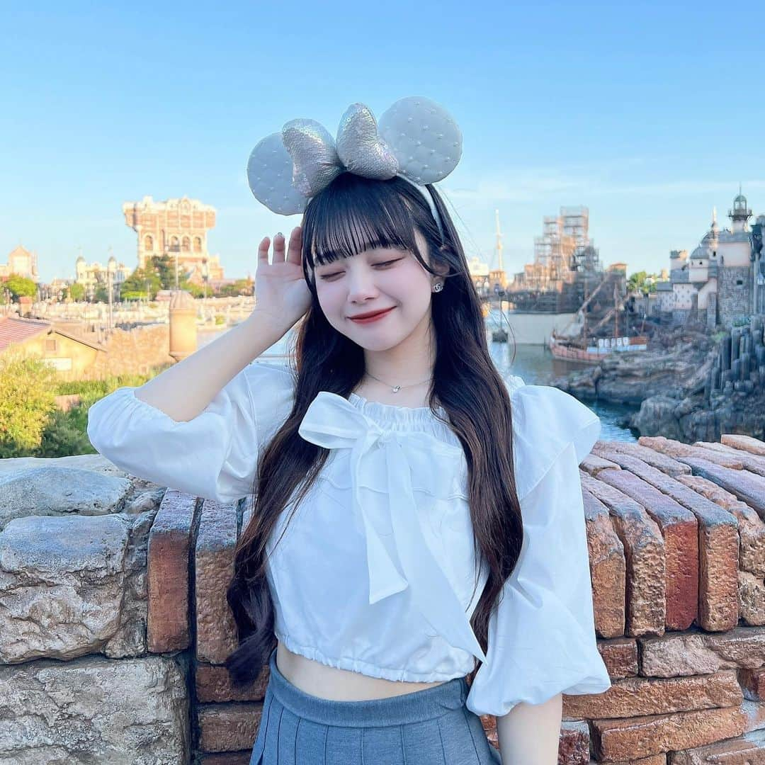 増田彩乃さんのインスタグラム写真 - (増田彩乃Instagram)「#disneysea ⸝⸝.*  フッ軽㌠すぎるみゆと "ディズニーシー"  に行きました〜！🌋❤︎ \ 3枚目プリ❕/  乗り物はセンターオブジアースとソアリン タワーオブテラーに乗りました！やっぱり 大好きなディズニーは幸せすぎて 、、(TT)  笑いすぎて楽しすぎたあ ♬ みゆ有難う ⭐️」7月30日 21時35分 - m_ayano26