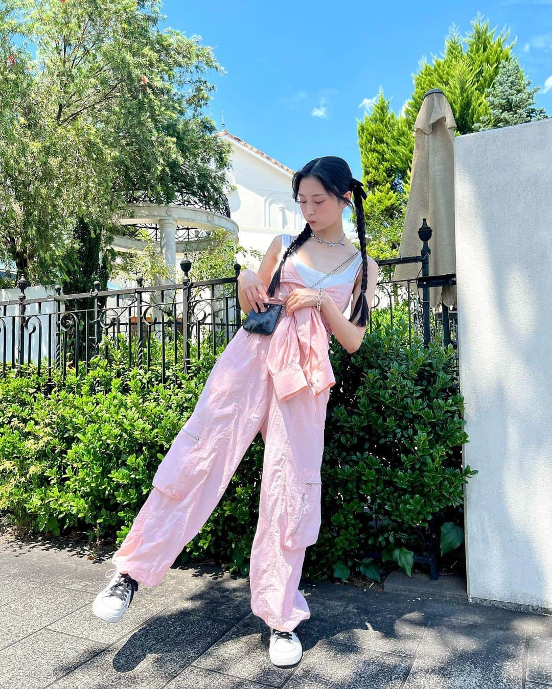 小山リーナさんのインスタグラム写真 - (小山リーナInstagram)「pink」7月30日 21時47分 - rina_koyama_box