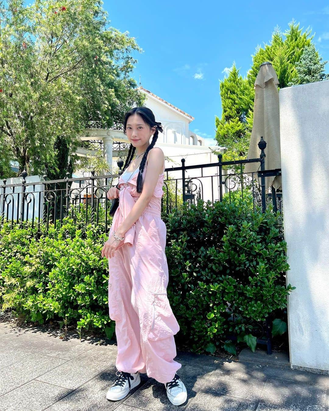 小山リーナさんのインスタグラム写真 - (小山リーナInstagram)「pink」7月30日 21時47分 - rina_koyama_box