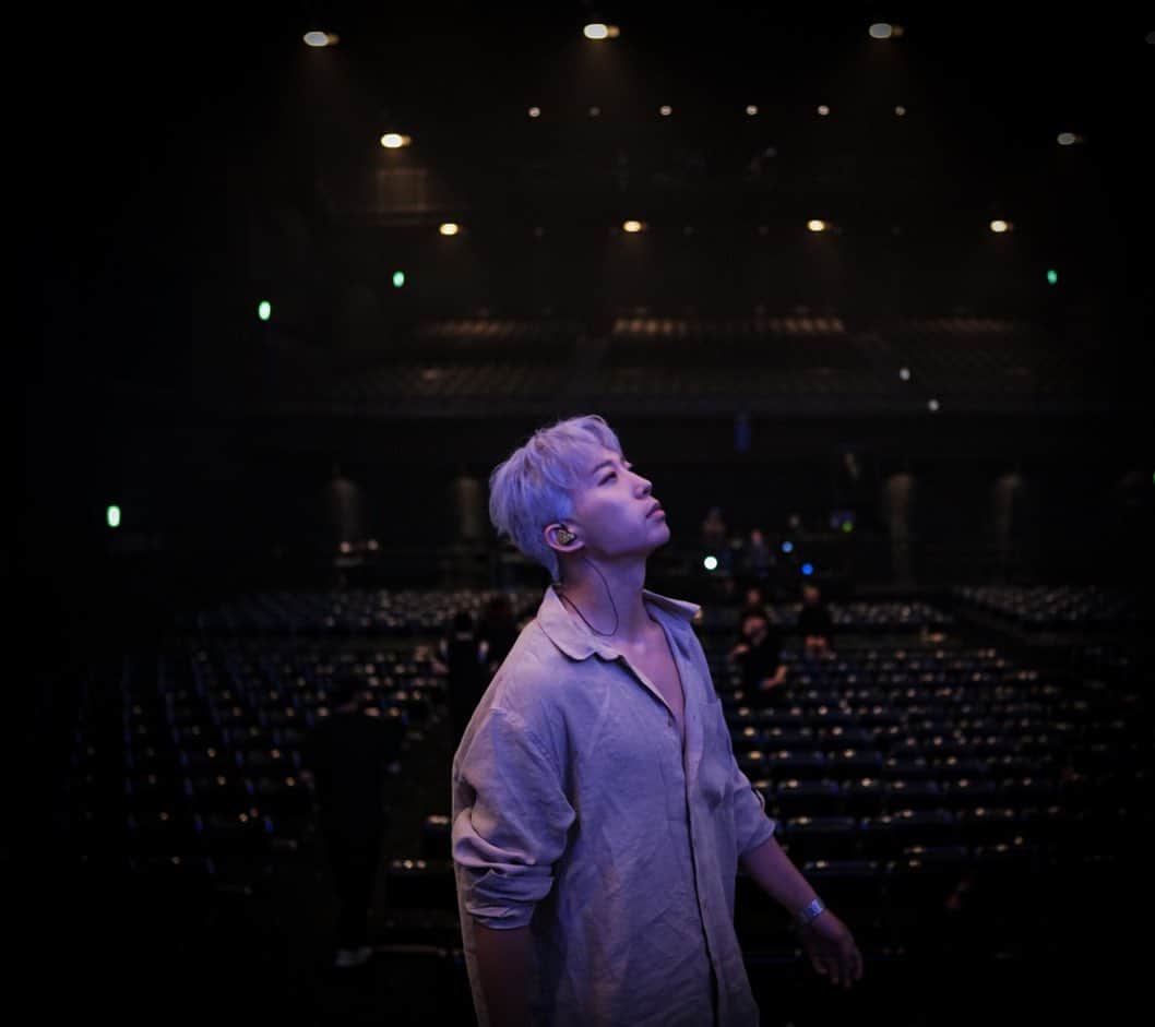 フンのインスタグラム：「. 너무 행복했습니다.. とても幸せでした.. またあいにきます!!  photo by. @eli_kim91 🫶🏻  #kissme #ukiss #happy #wishlist #concert」