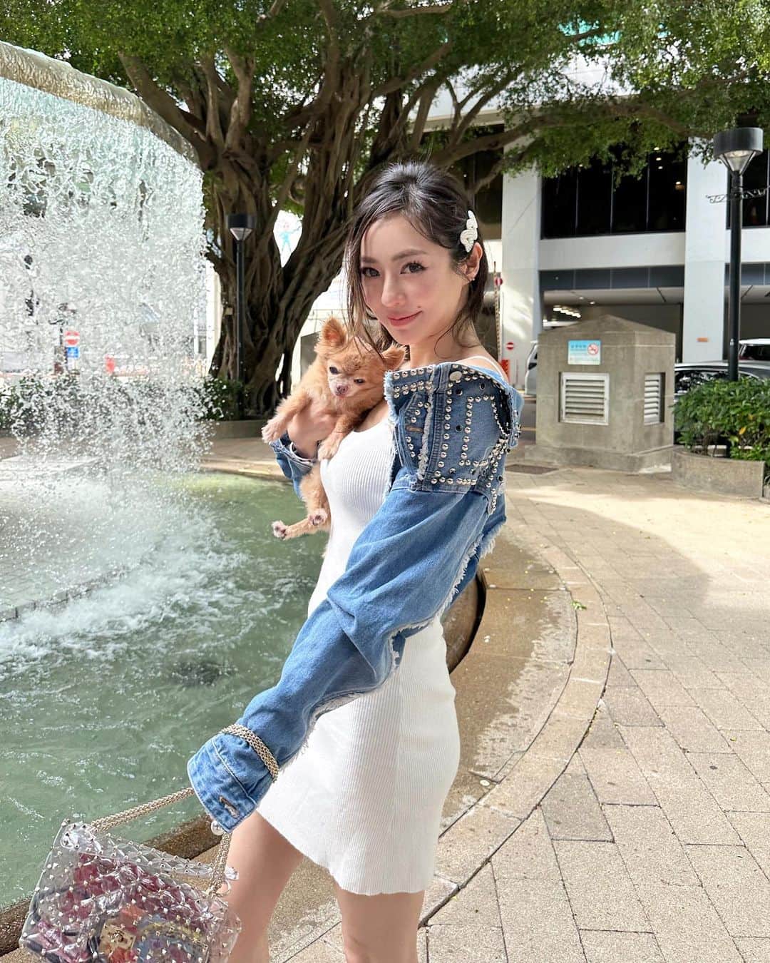 松岡李那のインスタグラム：「⛲️🐶💕🍰☕️🍀 @myname_is_meko  + @linahxoxo  =❤️」