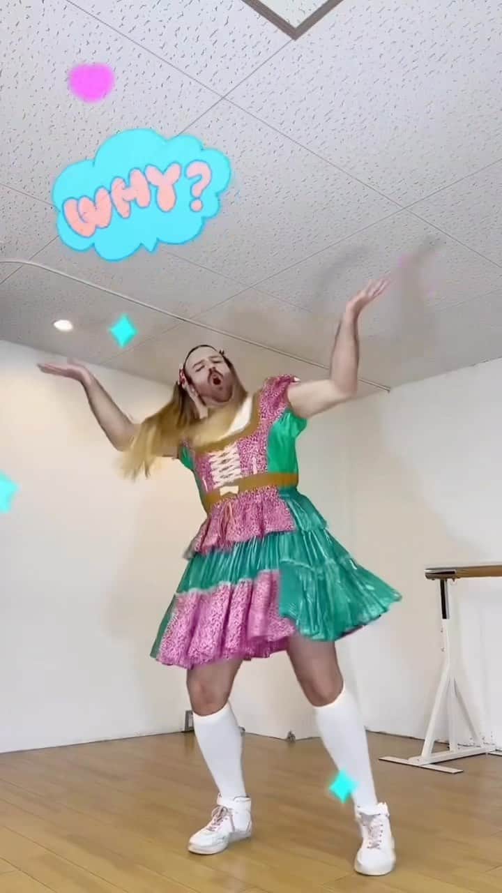 レディビアードのインスタグラム：「Have you tried this dance yet? If not..WHY🤷‍♀️🤷‍♀️  #babybeard #whywhydance #anime #japan」