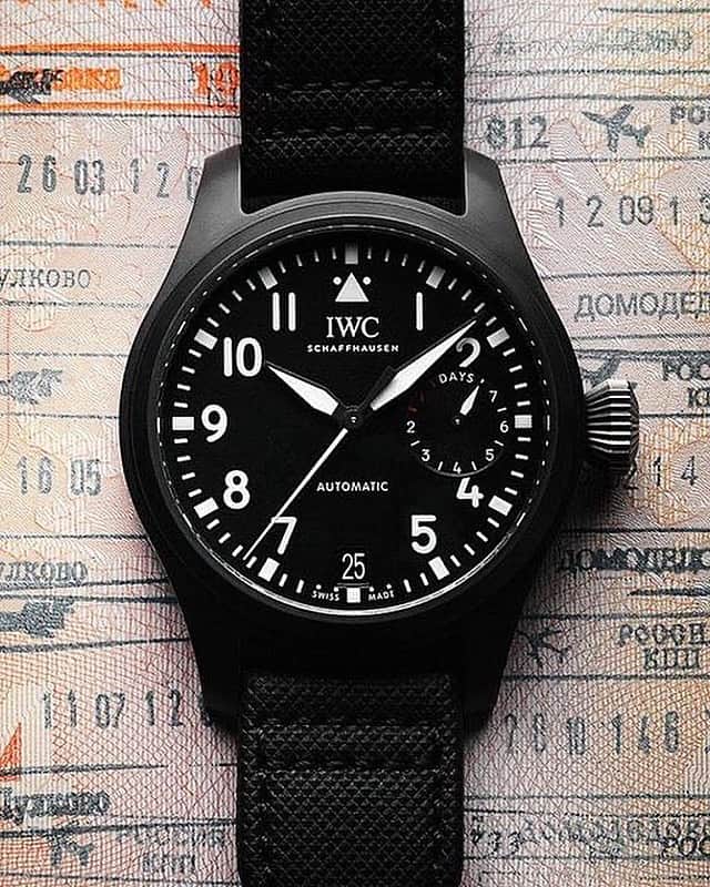 Daily Watchさんのインスタグラム写真 - (Daily WatchInstagram)「All black Big Pilot by @iwcwatches ⚫️」7月30日 22時21分 - dailywatch