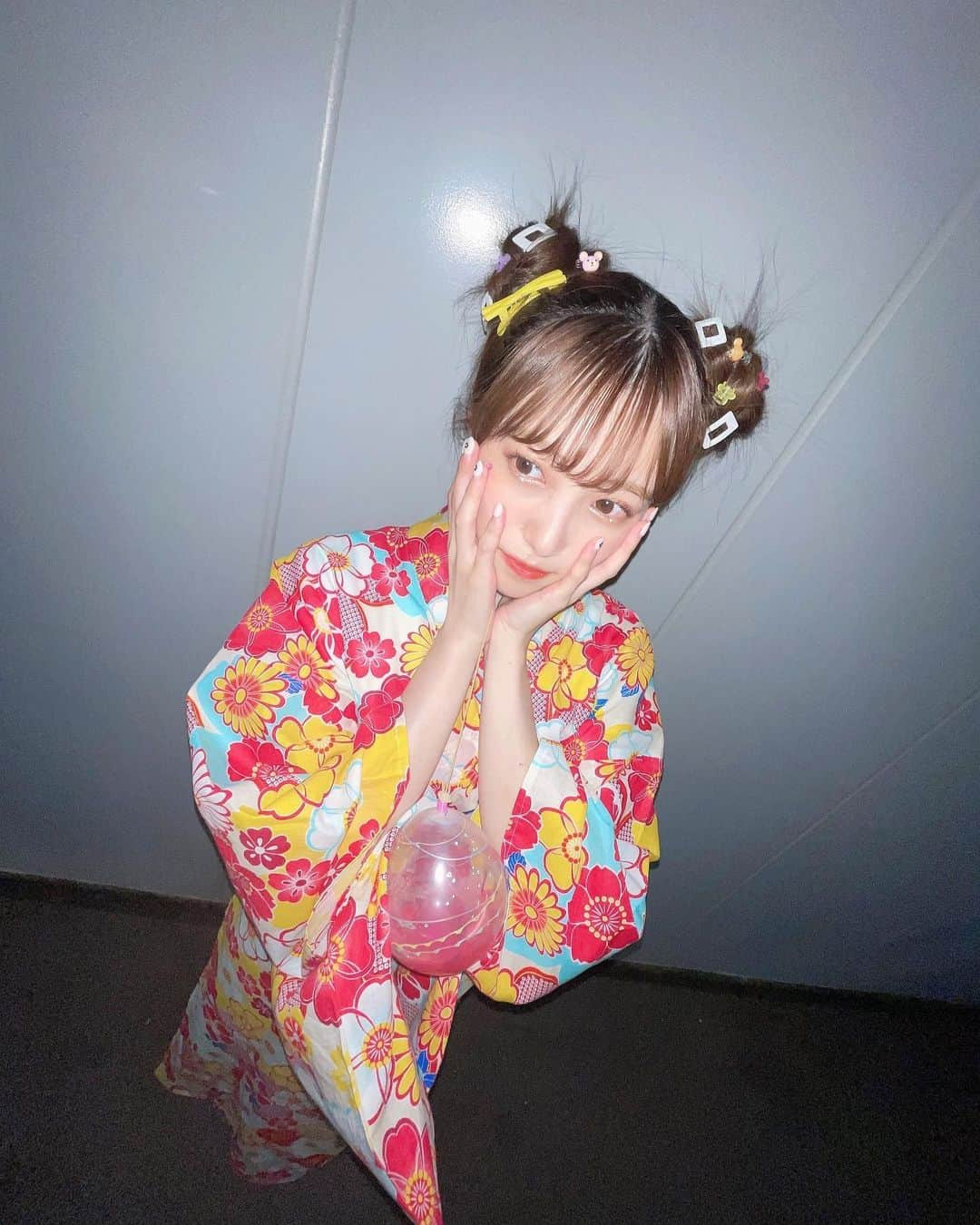 坂本 愛玲菜さんのインスタグラム写真 - (坂本 愛玲菜Instagram)「熊さんヘアー🐻  かわいい浴衣きましたっ♡  夏感じた嬉しい〜〜〜似合う？」7月30日 22時24分 - erena_hkt48