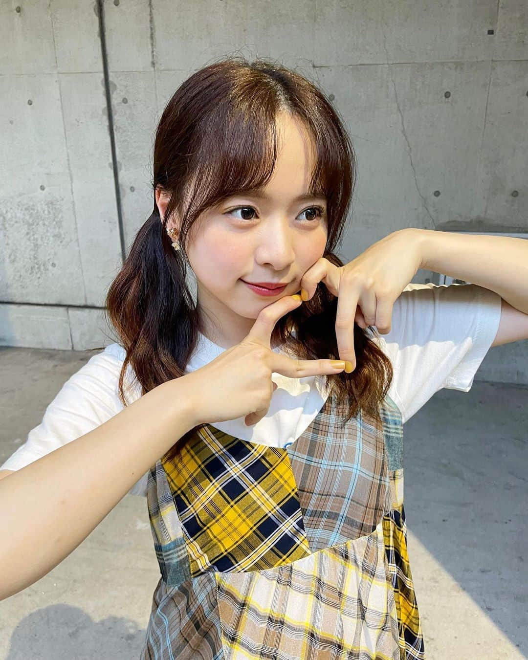 のインスタグラム：「今日の私💛🍋🫶🍜😋」