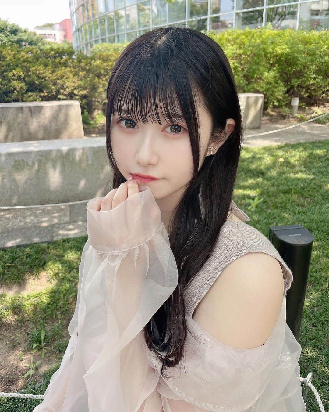 一宮彩夏さんのインスタグラム写真 - (一宮彩夏Instagram)「𓅫𓂃𓅫𓂃𓅫 ⁡ ⁡  こういうの好きでしょ|д･)？ ⁡ ⁡ #jamscollection #ジャムズ #一宮彩夏  #巻き髪 #outfit #photooftheday #selfie #instagood#portrait #instafhoto #idol  #japanidol #ootd #ootdfashion#自撮り#インナーカラー #イヤリングカラー #エクステ」7月30日 22時54分 - ichimiya_sayaka