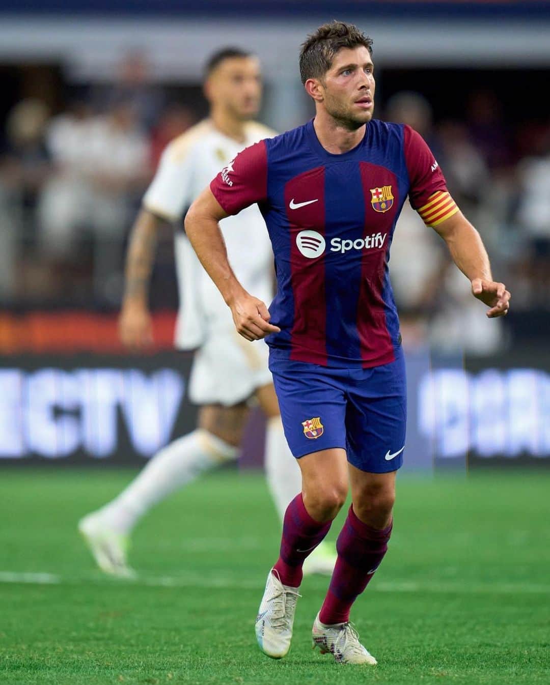 セルジ・ロベルトのインスタグラム：「El Clásico win in Dallas ✅ Next stop: Las Vegas 🎰🎢 Thank you all for your support!」