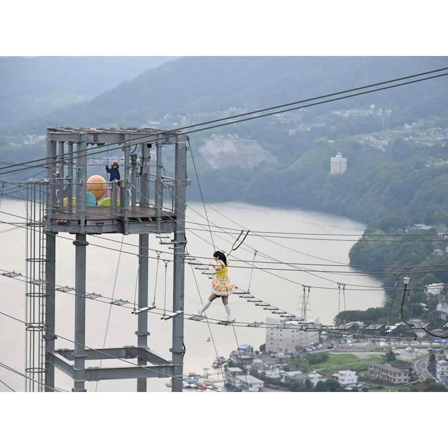 らくのインスタグラム：「遊園地プロレス見ましたか🎡🎢💫💗」