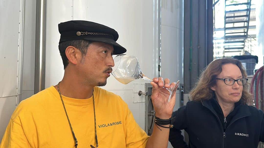 池内博之さんのインスタグラム写真 - (池内博之Instagram)「Thank u for all💜🍷🍷🍷 SIRROMETの歴史とワイン作りの工程を知りながら飲むワインは格別でした。 #QUEENSLAND #sirrometwinery」7月31日 9時52分 - hiroyuki.ikeuchi
