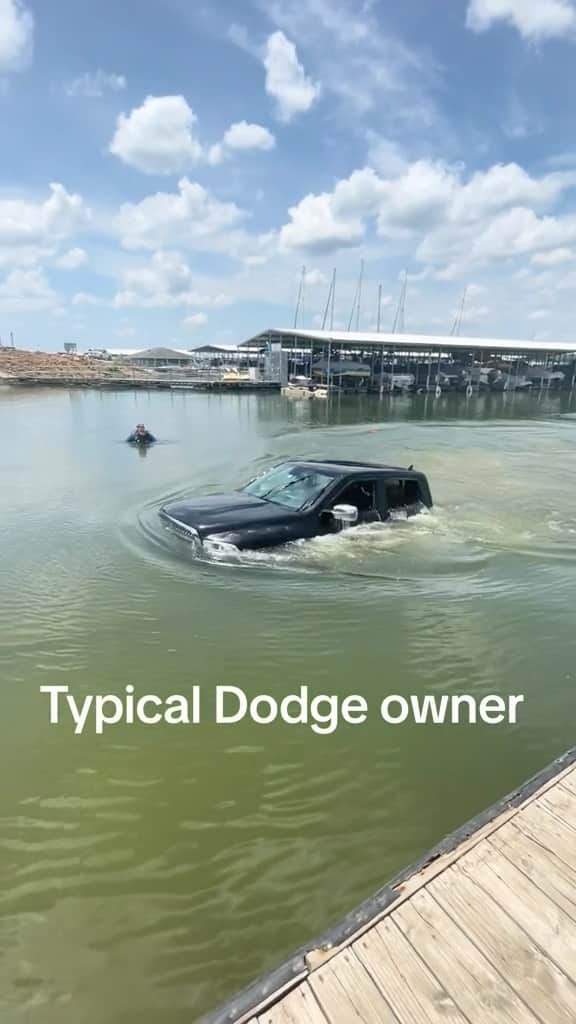Truck Hubのインスタグラム：「Facebook marketplace: “Slight water damage” (clip from downtownallanbrown97 Via TT)」