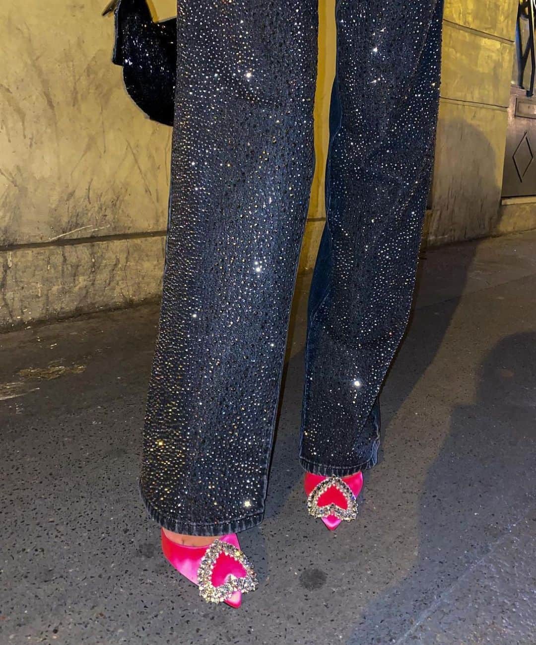 ゲスタズさんのインスタグラム写真 - (ゲスタズInstagram)「Miss sparkle @ninasandbech wearing our glitter jeans and looking amazing #GESTUZ」7月31日 2時37分 - gestuz