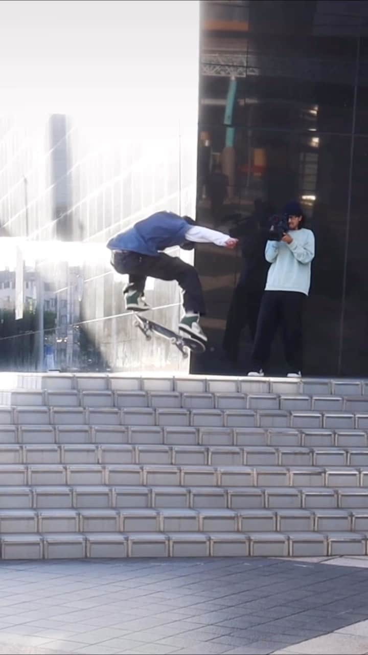 ラカイリミテッドフットウェアのインスタグラム：「@_kyonosuke_ Switch Heel for our newest collection with @erasedxproject coming very soon  @luismoravids dropped a full edit of our trip to Japan, playing now on his youtube channel. Go check it out!  📹 @luismoravids @danielpolicelli  #Lakai」