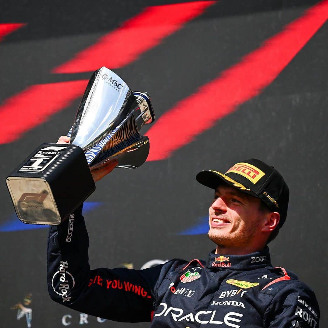 マックス・フェルスタッペンのインスタグラム：「A perfect weekend in Spa 🇧🇪 We’ve been on it from start to finish @redbullracing 💪 The car was great 🚀  Thank you Orange Army, your support has been unreal 🙌 #BelgianGP」
