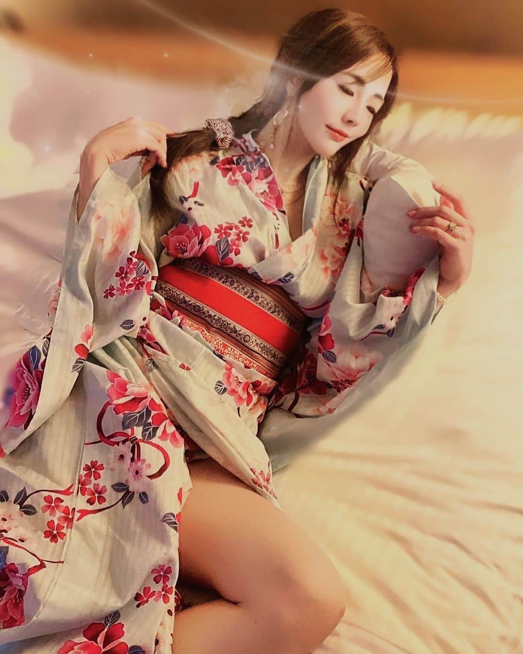 橘寿梨愛のインスタグラム：「Moon Princess🌙👸💓 #浴衣 #浴衣女子  #japaneseculture  #japaneseprettygirl」