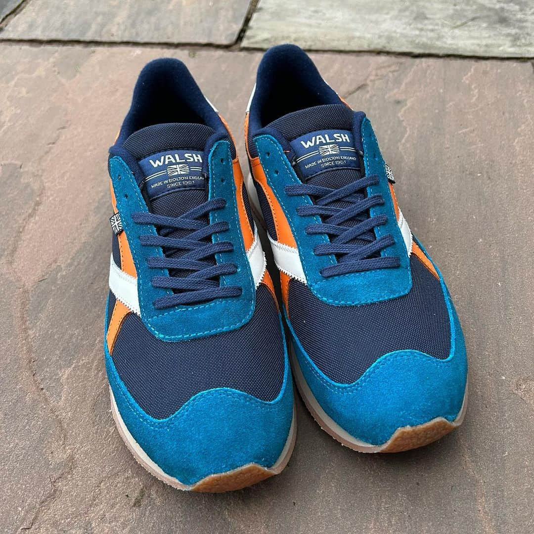 ウォルシュのインスタグラム：「Walsh S23.  normanwalshuk.com  #normanwalsh #britishmade #sneakers #trainers #ukmfg #madeinbritain #footwear」