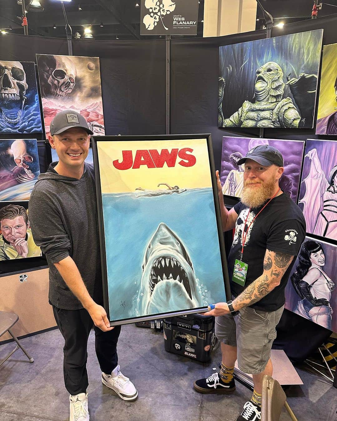 ニック・カーターさんのインスタグラム写真 - (ニック・カーターInstagram)「Just in time for @sharkweek #nerd #nerdtalk」7月31日 5時26分 - nickcarter